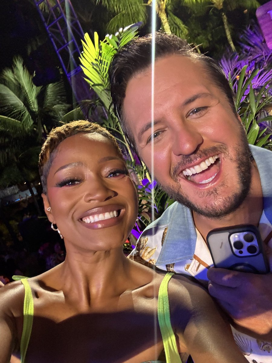 Luke Bryan tweet media