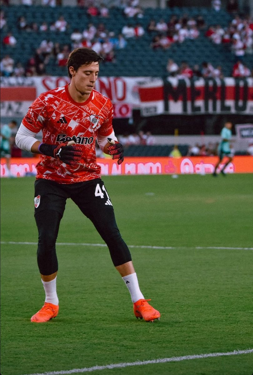 9/12 🏆🐔 tweet media