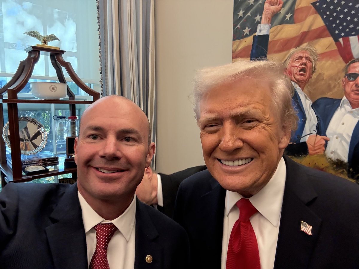 Mike Lee tweet media