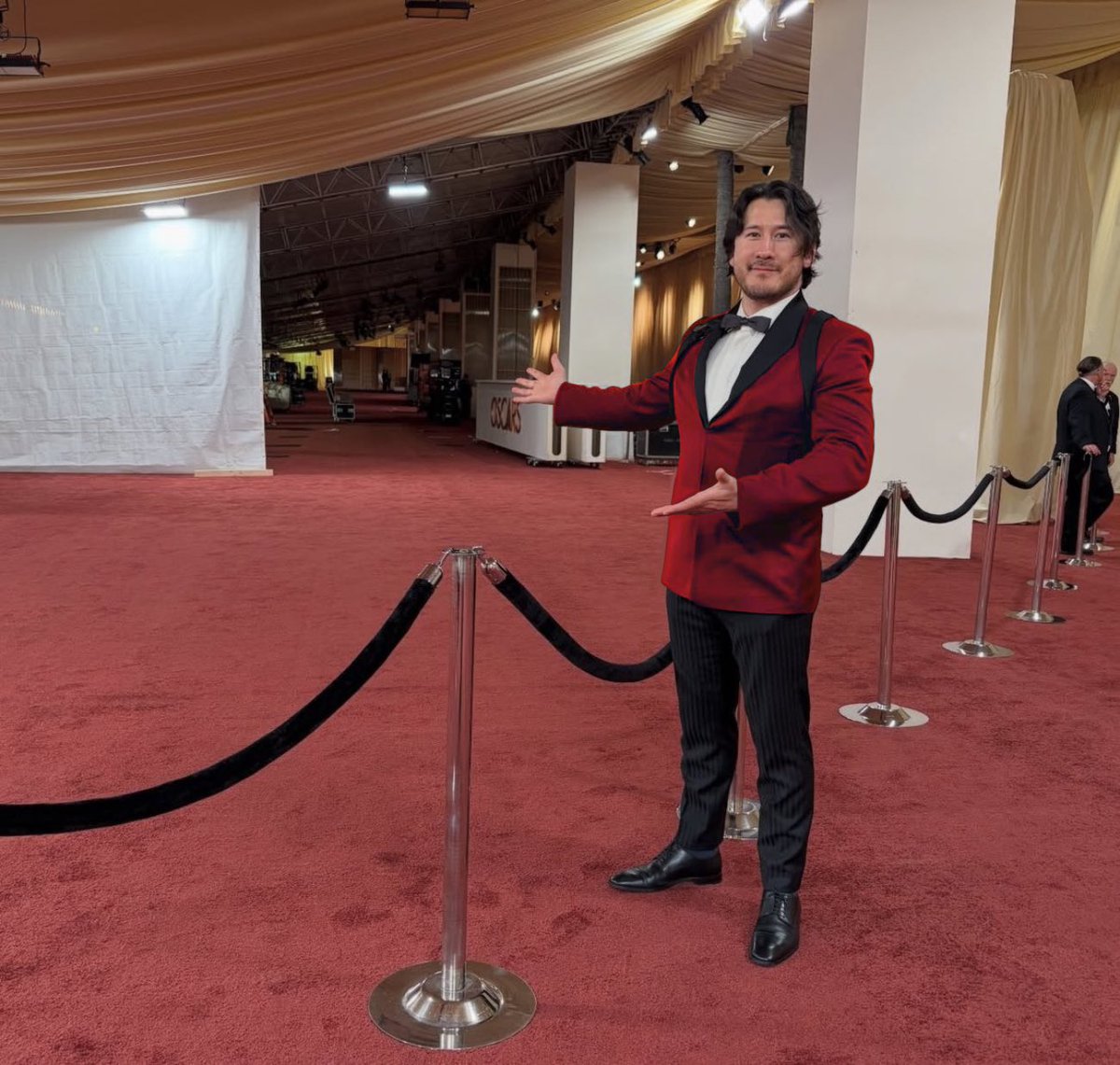 CaptEef's tweet photo. Actor finally made it to the Oscar’s, I’m so proud of him!! https://t.co/fxcnHPGv5M