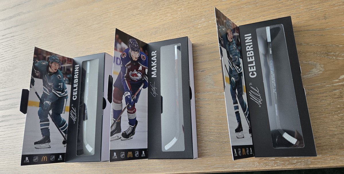 Lily 💜 tweet media