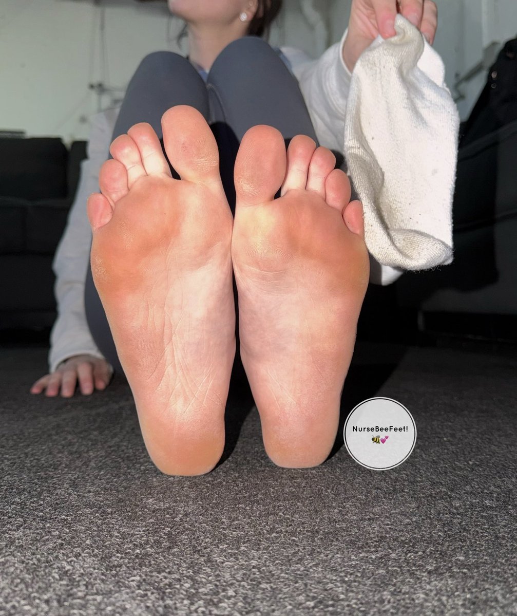 NurseBeeFeet🐝 tweet media
