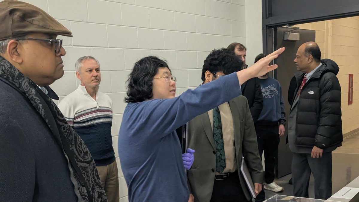 WSUVoiland's tweet image. Voiland College was honored to host @IndiainSeattle for a tour of our #softwareengineering, #electricalengineering, and #materialscience research facilities during their recent visit to #WSU. 
#GoCougs