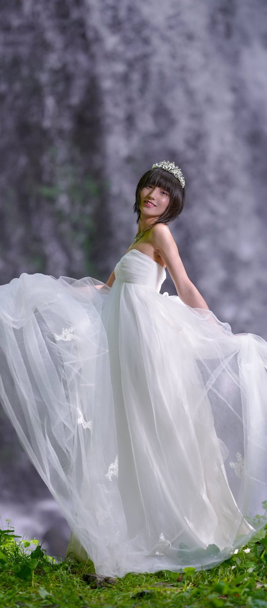 58D6w's tweet photo. Snow White　
#保田真愛　#Fun撮影会
@yasuda_mai @FunPhotoSession https://t.co/ieaOupsaKn