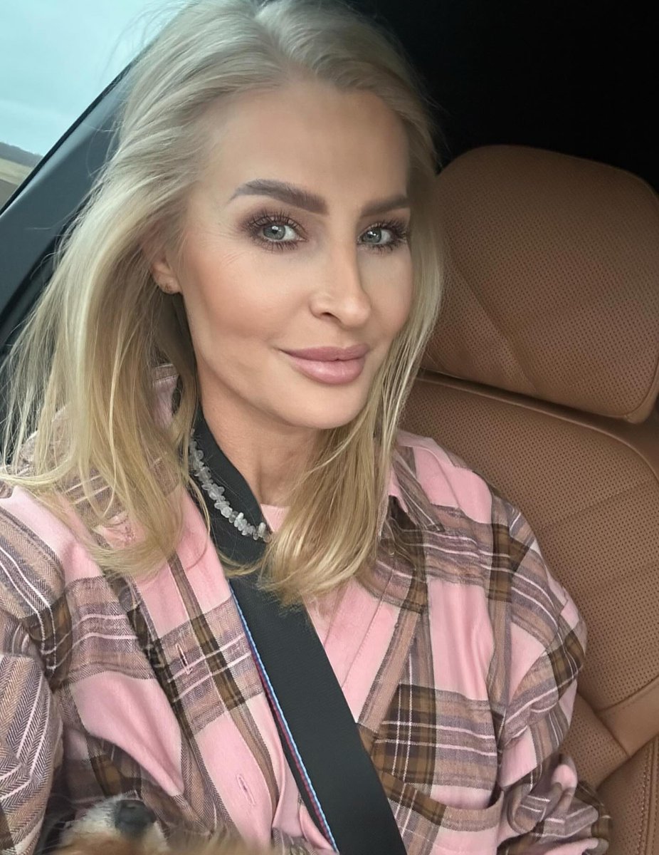 Jennifer tweet media