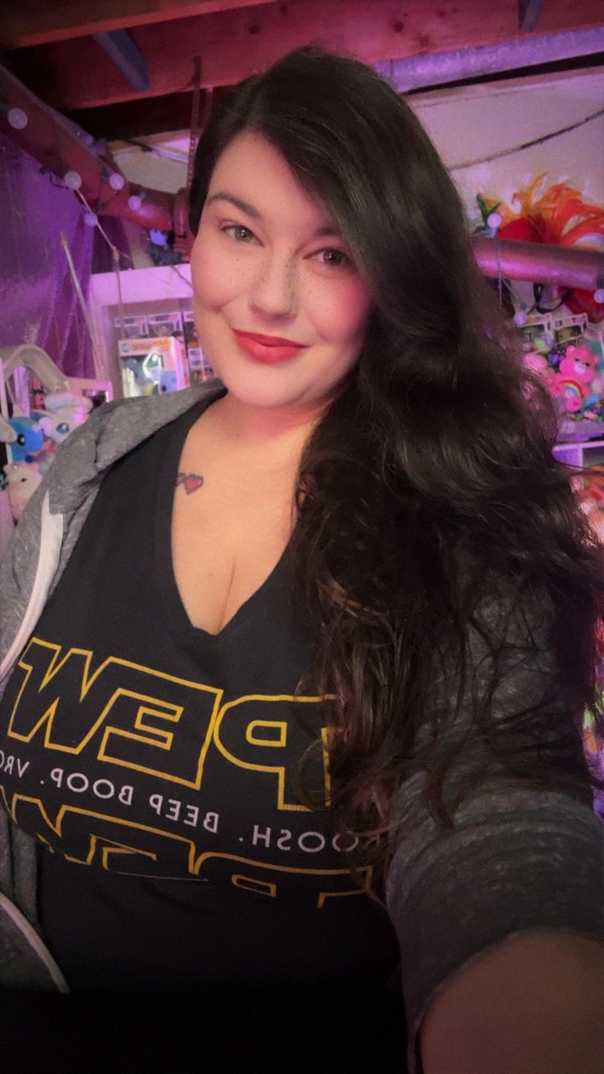 Divatopia tweet media