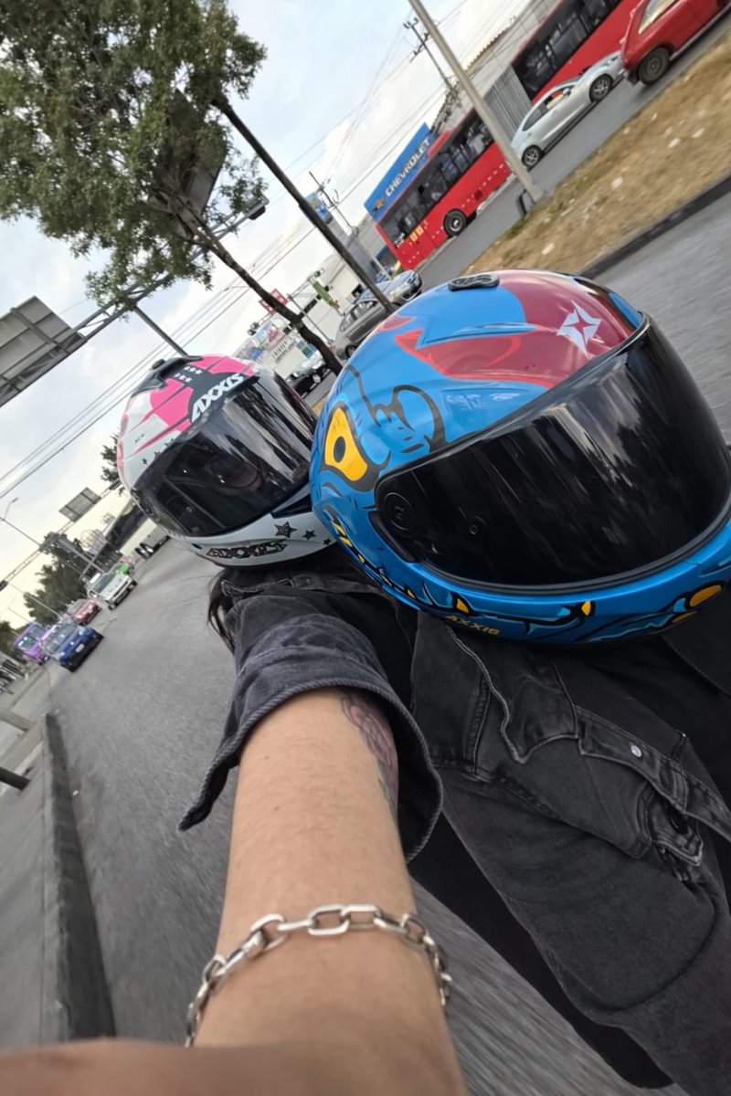 Vek & Anaid tweet media