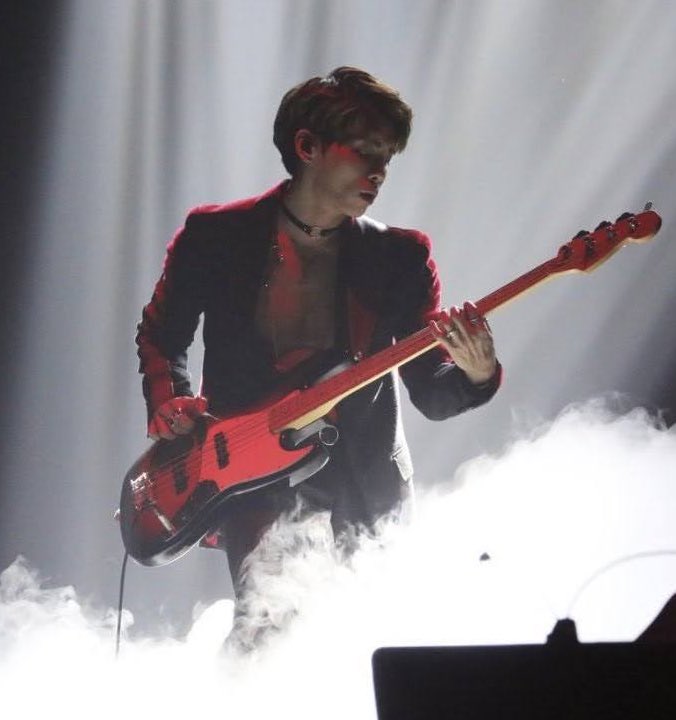 Midnight tweet media