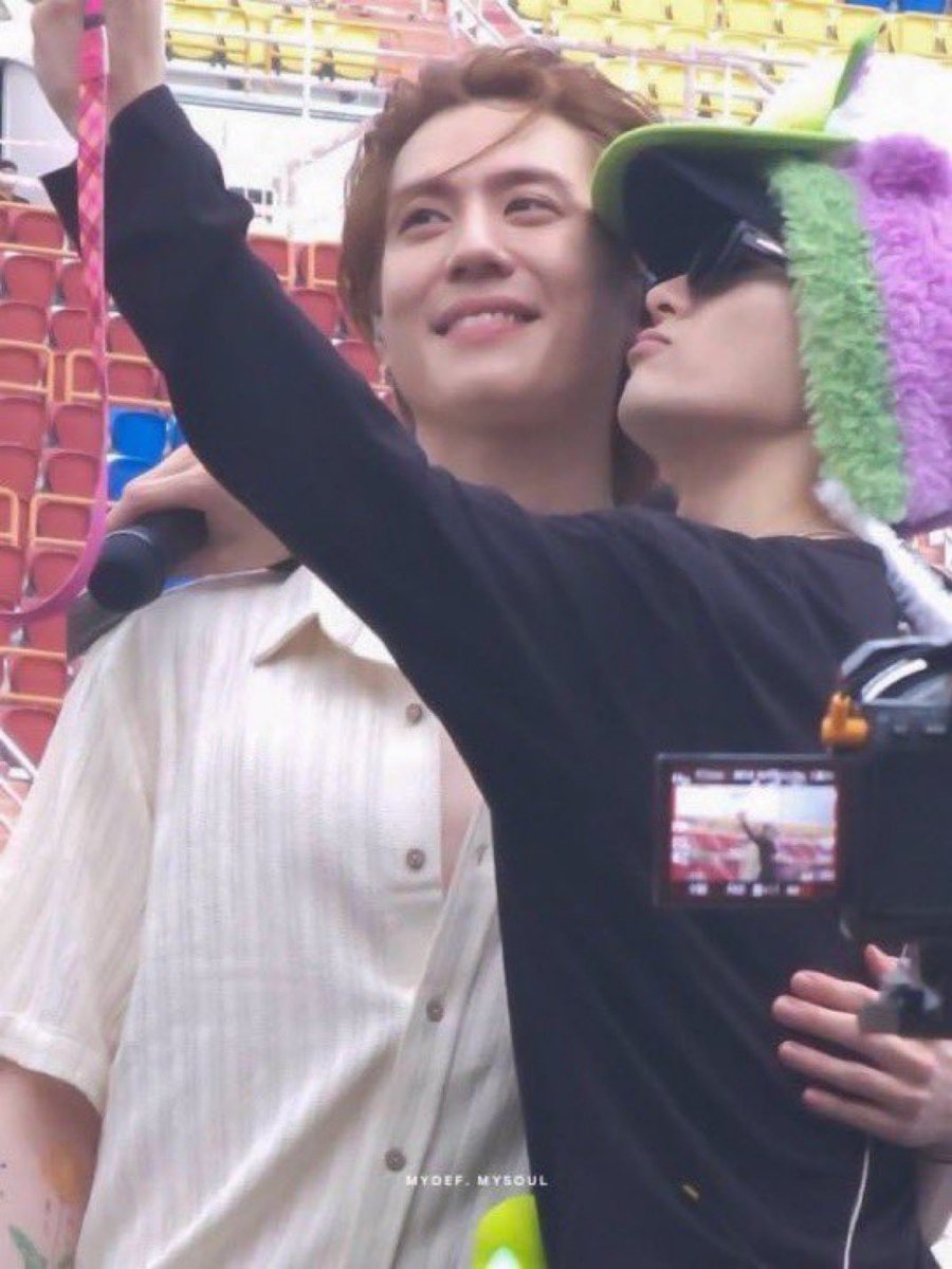 hourly jackgyeom tweet media