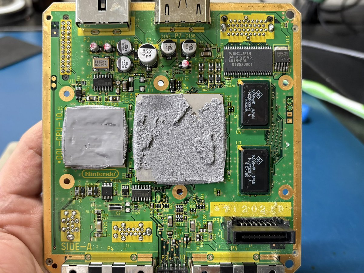 iFixRetro tweet media