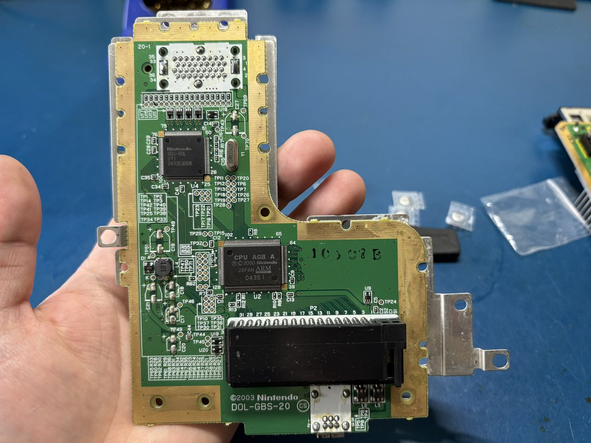 iFixRetro tweet media