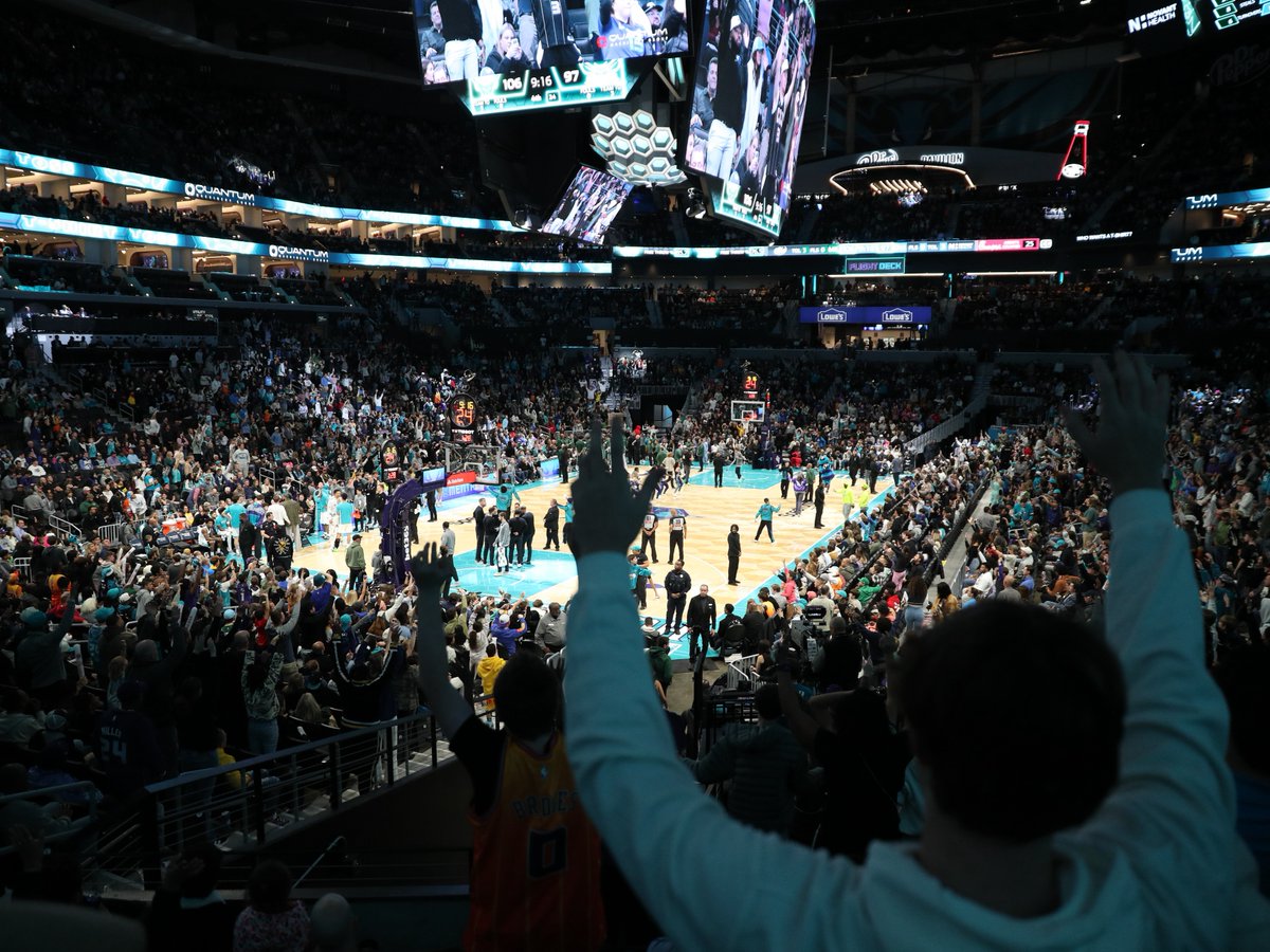 Spectrum Center tweet media