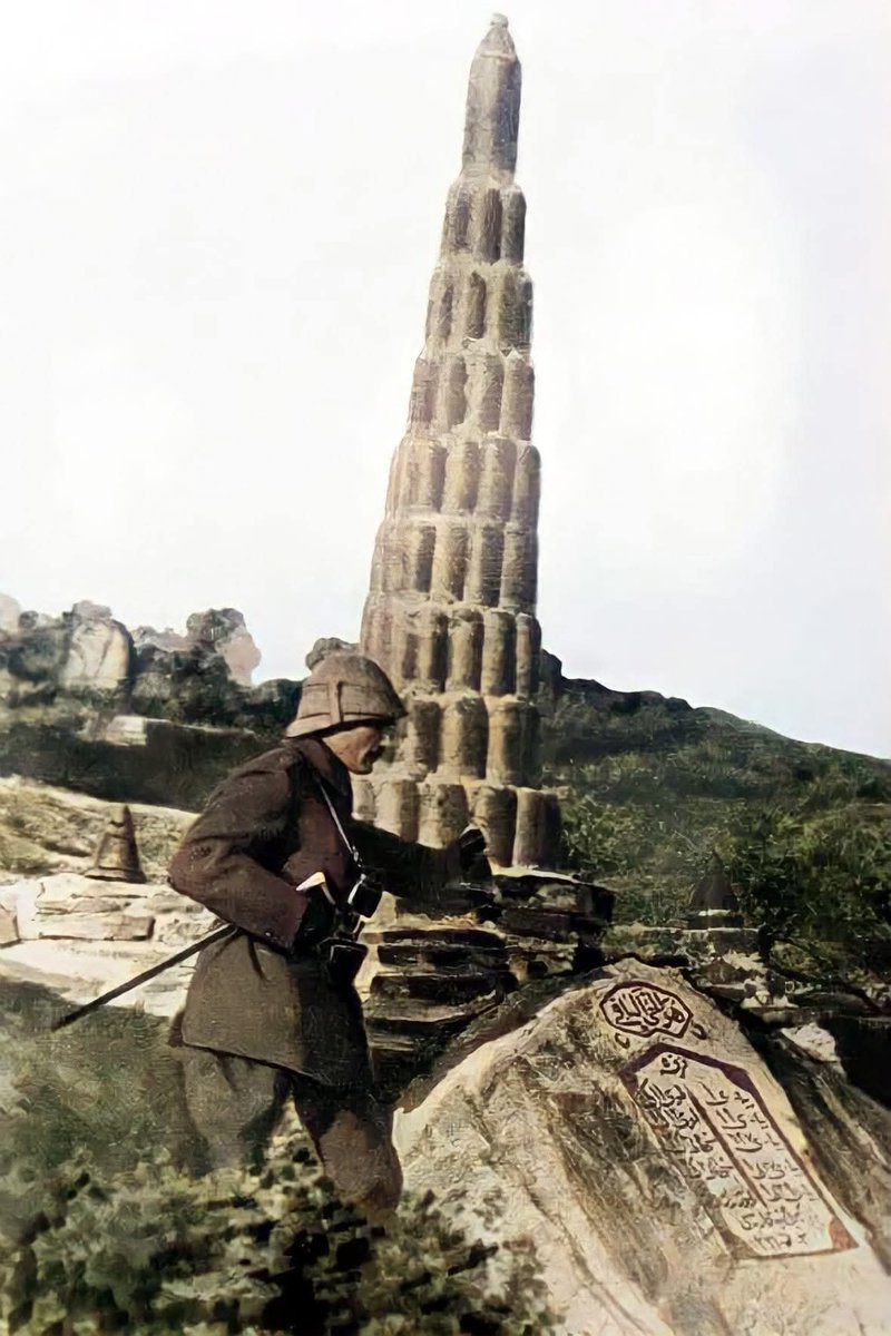 Büyük kurtarıcımız Gazi Mustafa Kemal Atatürk!