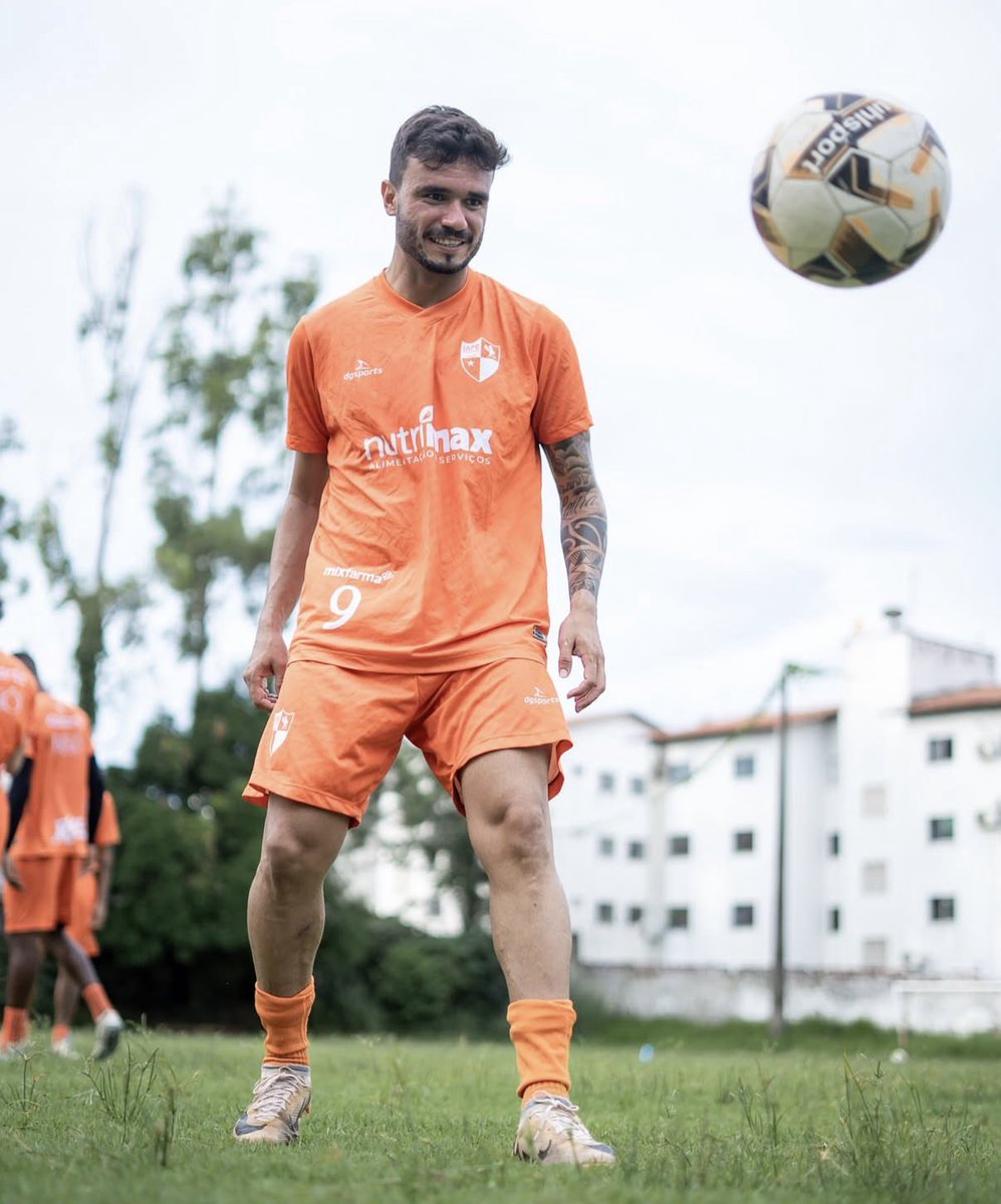 IAPEFCOFICIAL's tweet photo. Segunda de muito trabalho em dois períodos no Ninho do Canário 🐤

📸: Rich Alencar | IAPE

#IAPE #OndeTemIAPETemFuturo https://t.co/MA2NGGp8Ac