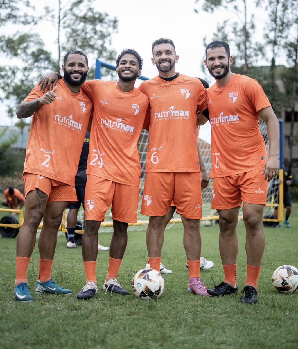 IAPEFCOFICIAL's tweet photo. Segunda de muito trabalho em dois períodos no Ninho do Canário 🐤

📸: Rich Alencar | IAPE

#IAPE #OndeTemIAPETemFuturo https://t.co/MA2NGGp8Ac