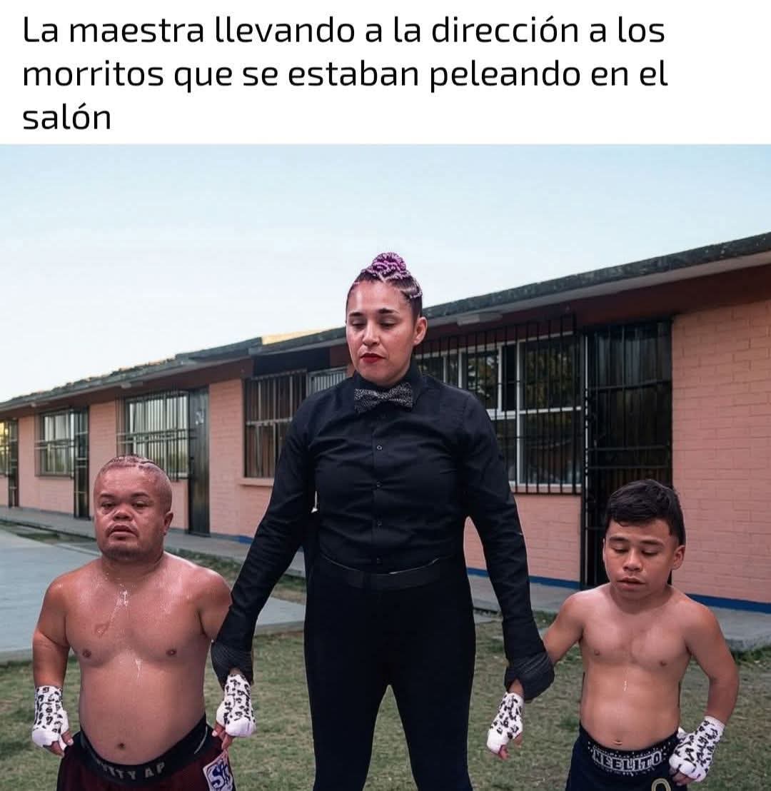 El_Cochiloco456's tweet photo. Por peleoneros XD https://t.co/HNxJa4Q5KQ