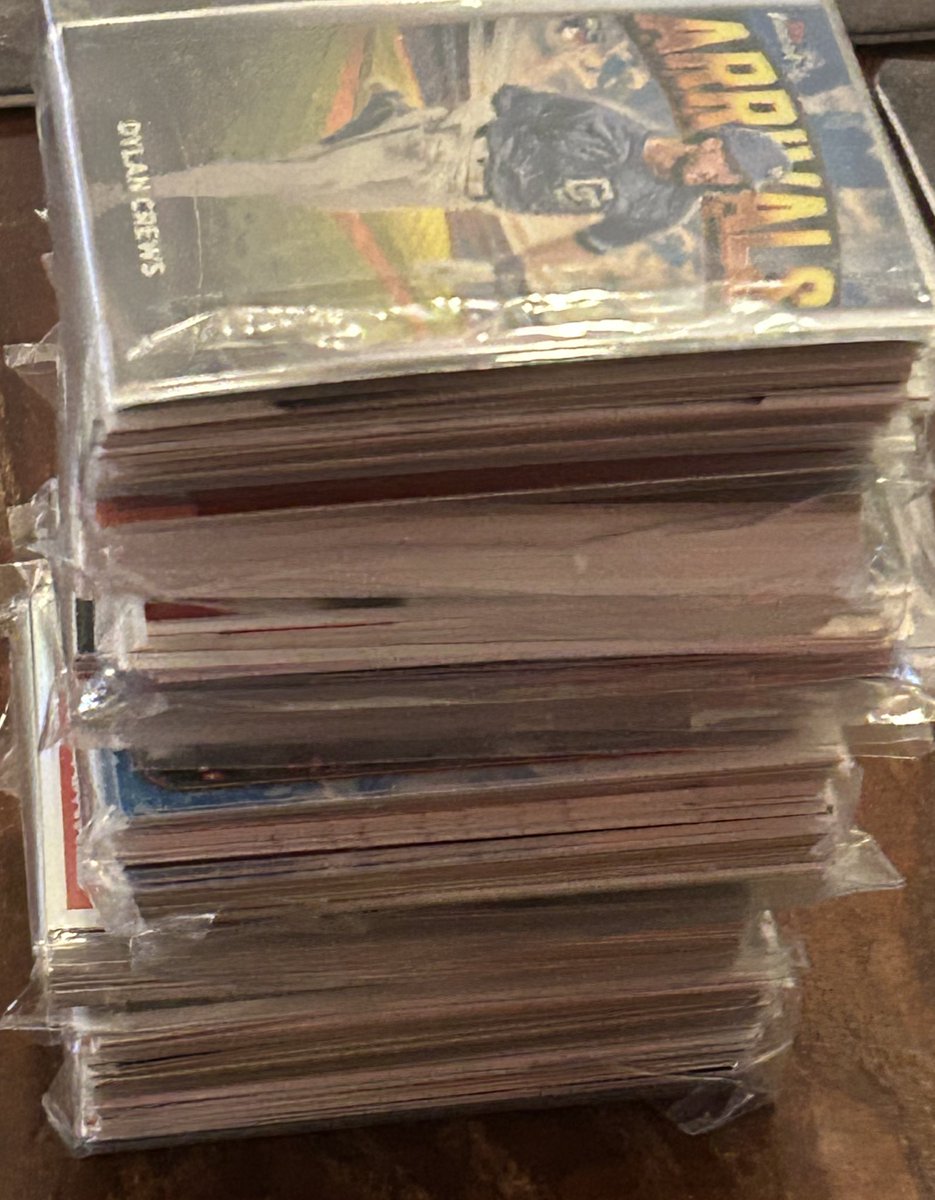 O’s Card Giveaways tweet media