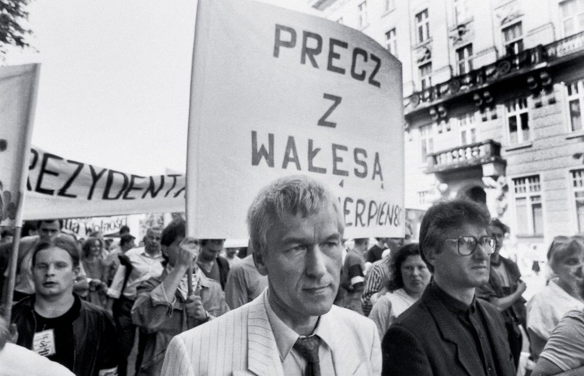 Asia ✌︎ 🤍❤️🇪🇺💙💛 tweet media