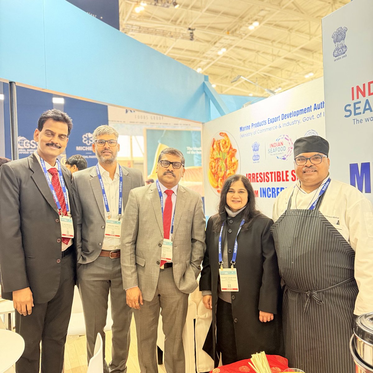 Consul General RAGHURAM visited India Pavilion at #SeafoodNorthAmerica in #Boston, met leading Indian seafood exporters &amp; tasted #MichelinStar Chef Hemant Mathur’s delicious seafood preparations from Indian marine products. 

<a href="/PIB_India/">PIB India</a> 
<a href="/MEAIndia/">Randhir Jaiswal</a> 
<a href="/IndianEmbassyUS/">India in USA</a>
<a href="/PiyushGoyal/">Piyush Goyal</a>