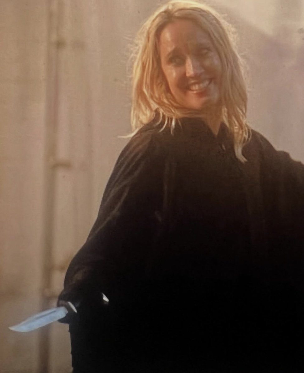 scream_fan65's tweet image. Jessica Bowden as a Ghostface will forever remain iconic we love you Anna Camp 😋 #Scream7 #AnnaCamp