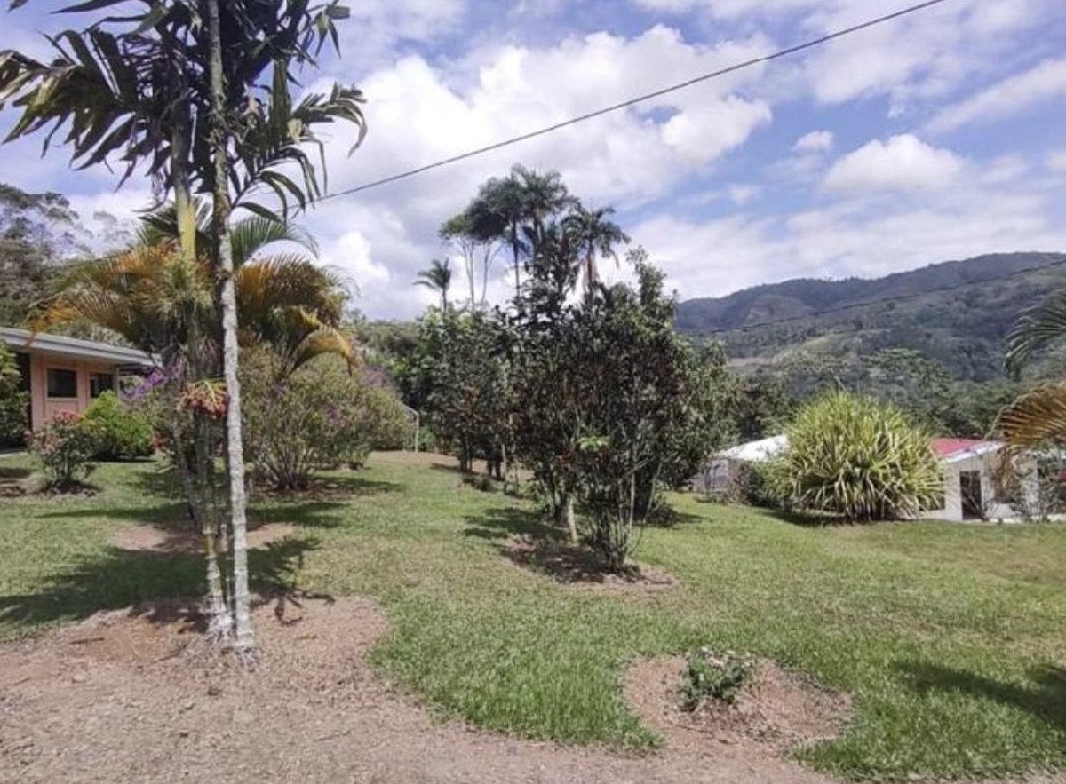 oldhouseunder50's tweet image. #CostaRica 2 #Homes Mountain Retreat on 1 #Acre – $150K. oldhousesunder100k.com/costa-rica-dua…
