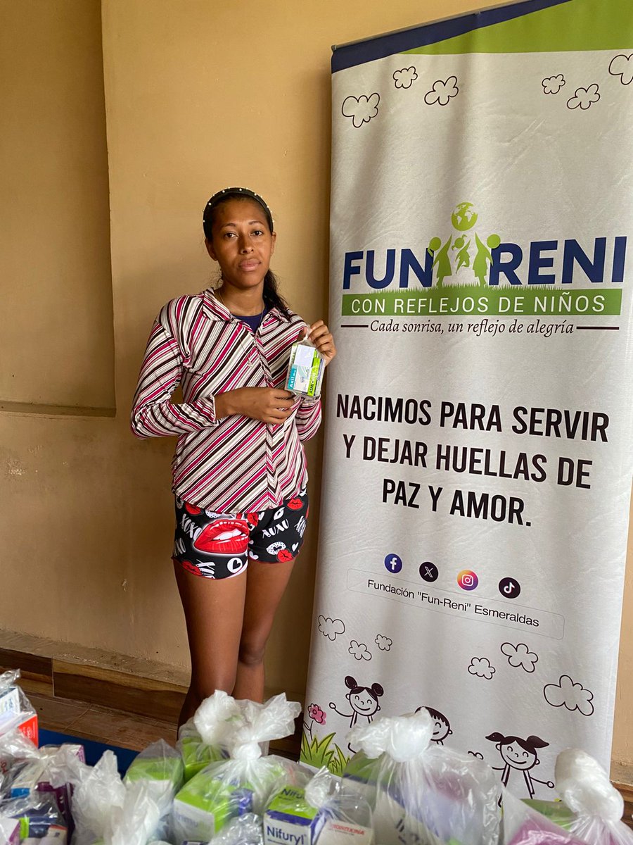 La Fundación, junto a su presidenta, expresa su más sincero agradecimiento a la empresa <a href="/FEMSA/">FEMSA</a>  por hacer posible esta importante entrega solidaria, en la actual época invernal.
Recalcamos que cada kit fue preparado con responsabilidad para su correcto uso. 🫂❤️💚💪