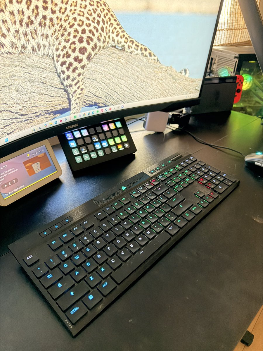 bri // new livestreamer 18+ tweet media