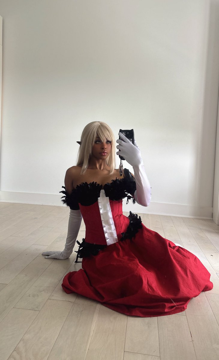 moon ♱ tweet media