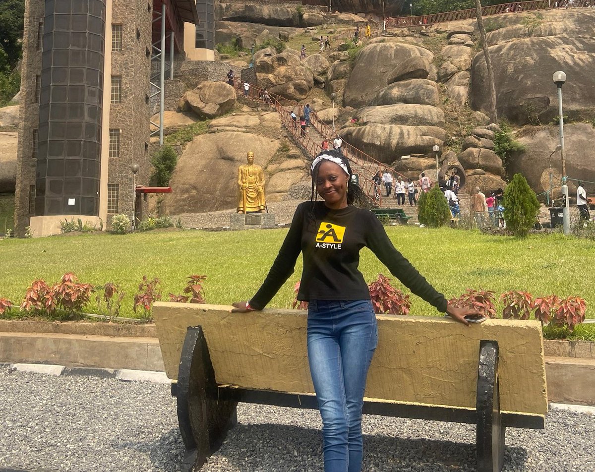 Esther✨ tweet media