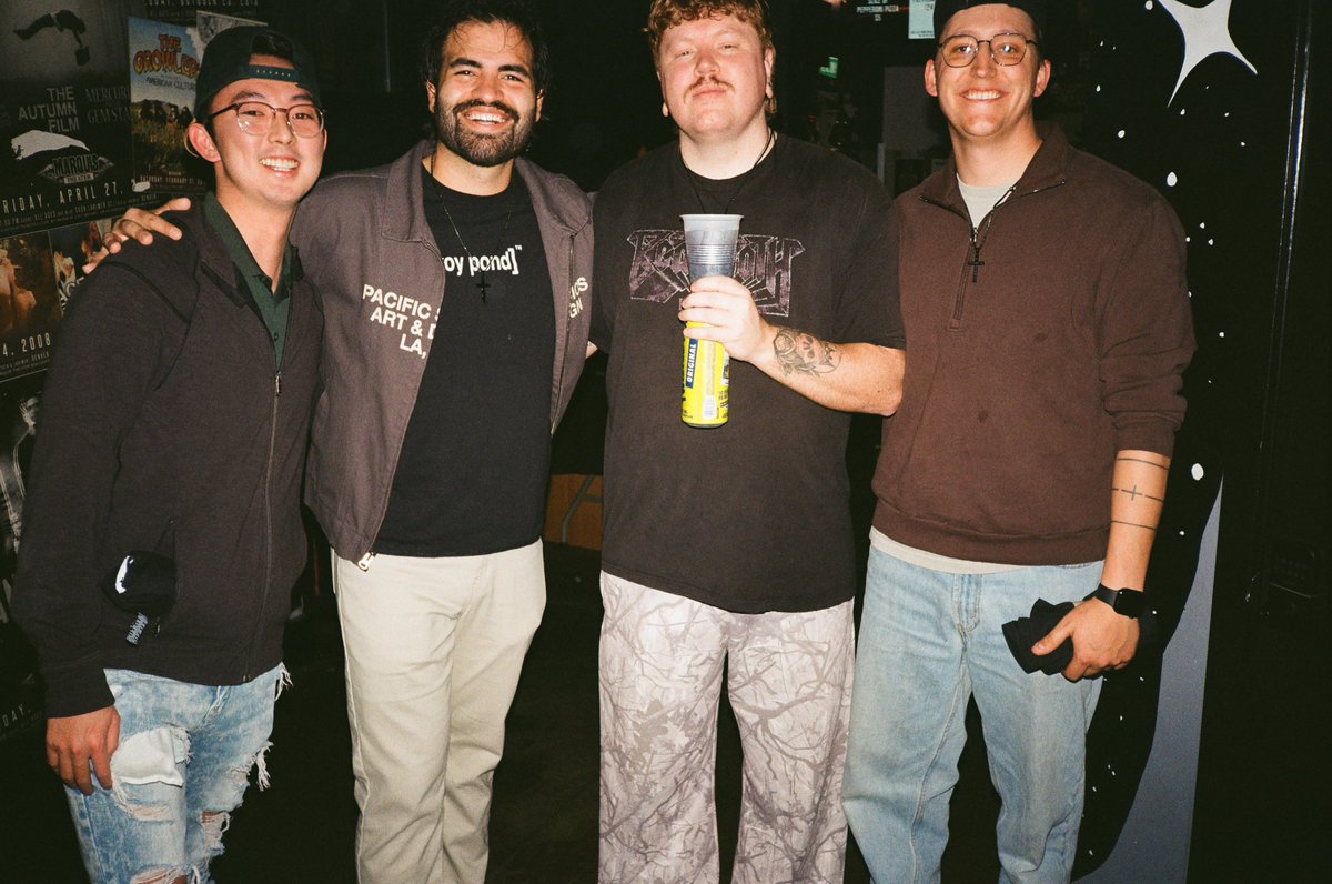 slizzards koy pond tweet media