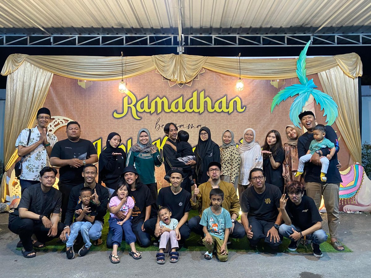 Alhamdulillah,
Esih rindu jane 
Tpi harus bubu gasik