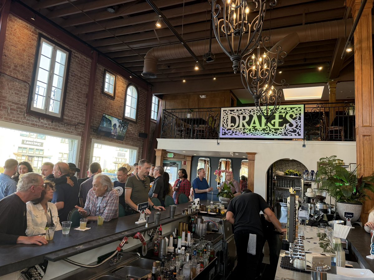 Daniel Oh tweet media