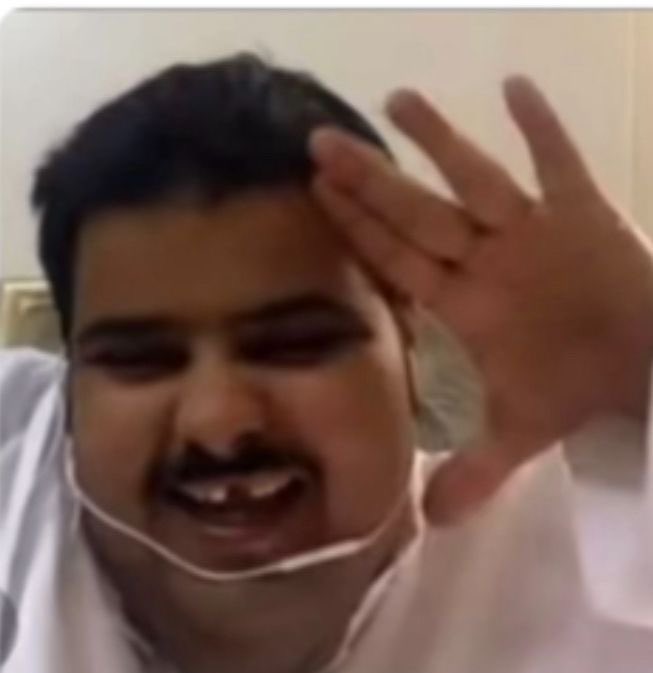 قسم بالله اطلق سحور في رمضان 
اول مره احسن اني استمتع بالوجبه
شكرا لدعمكم 👍🏻