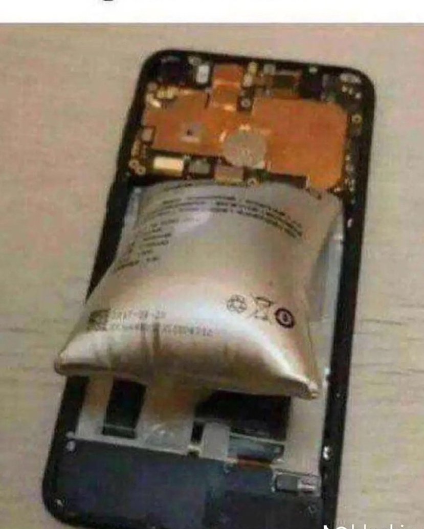 RossRadio tweet media