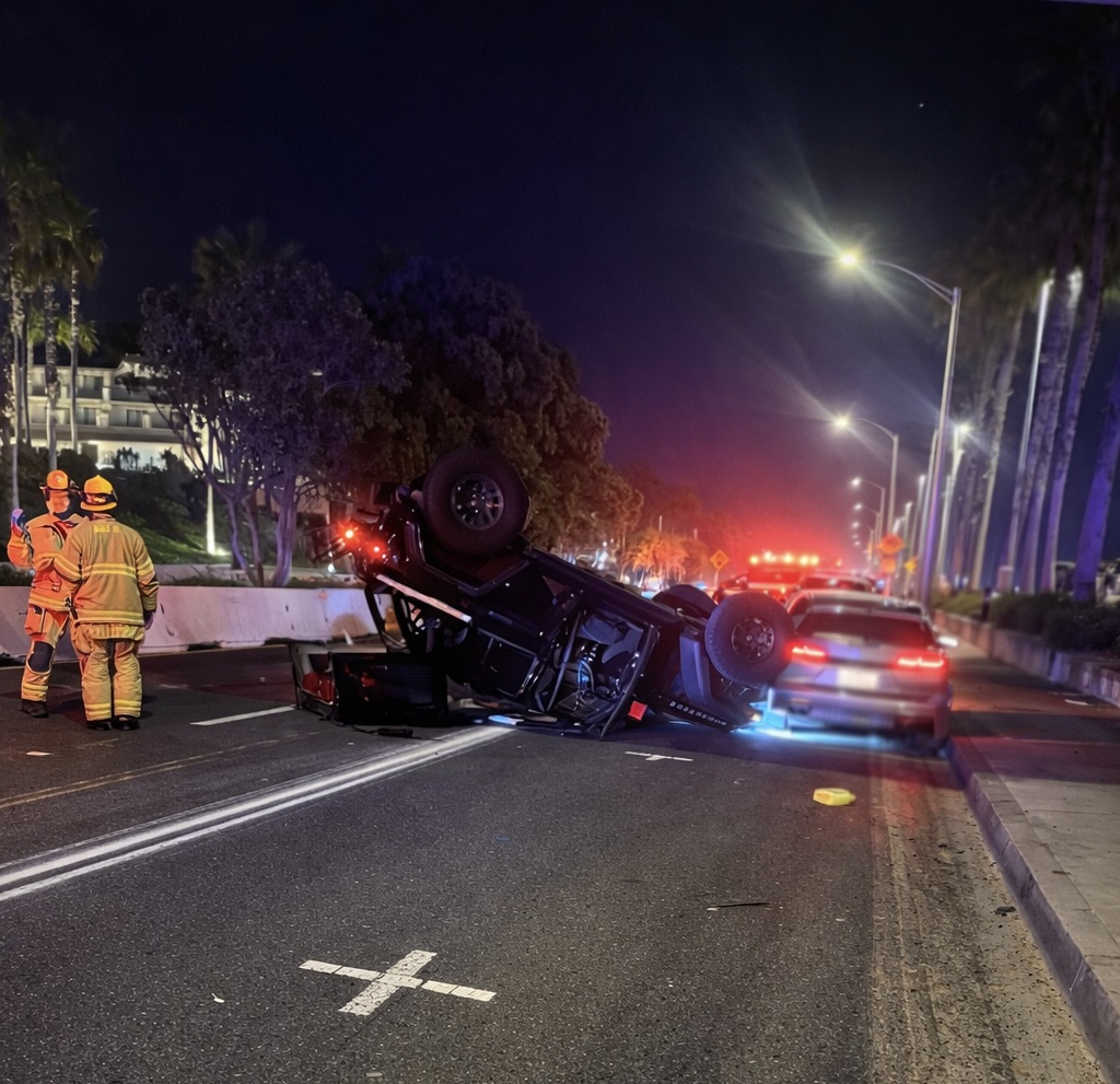 Huntington Beach Fire Department tweet media