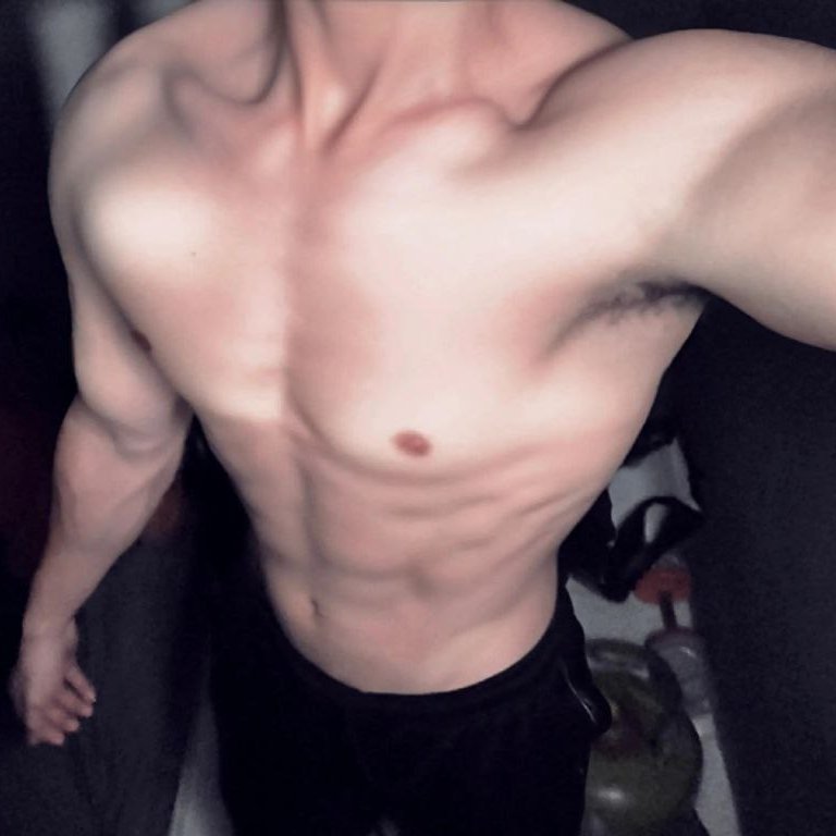 kallxkill's tweet photo. 💪🏻😤 https://t.co/p4XKxmz2Pf