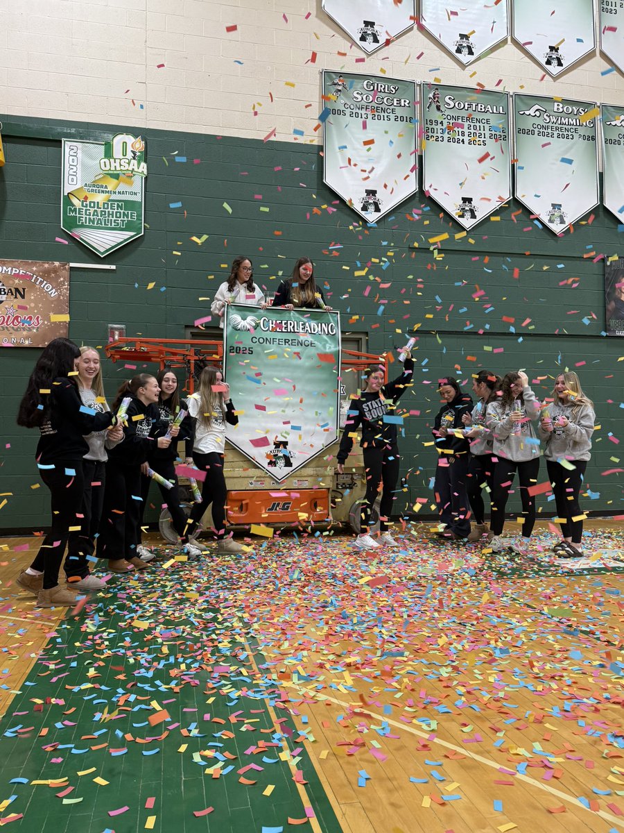 Ashley Pach tweet media