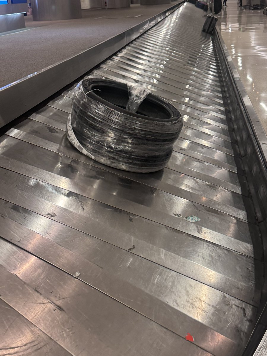 Jeff Gordon “Gordongrubs” tweet media