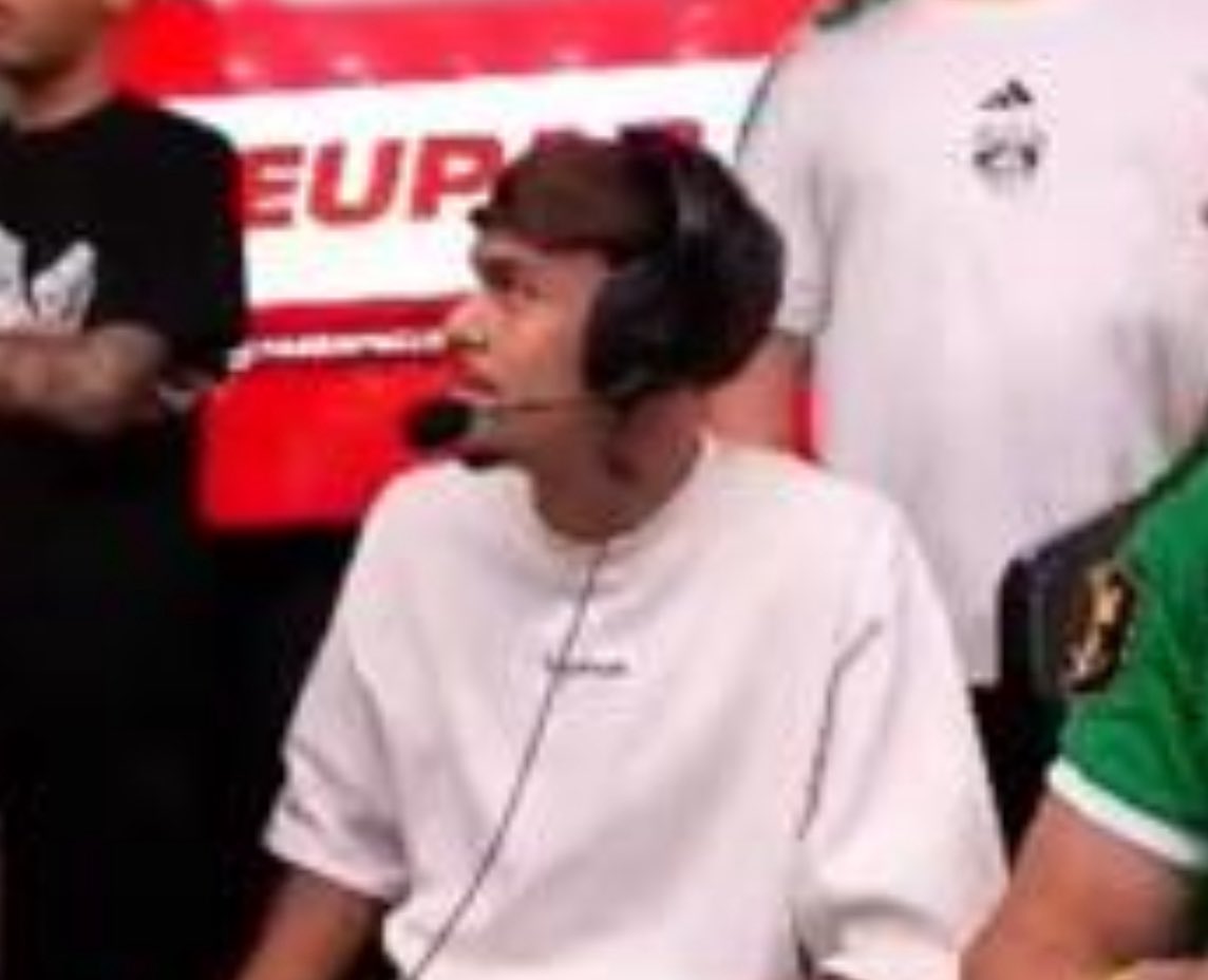 Time do Povo tweet media