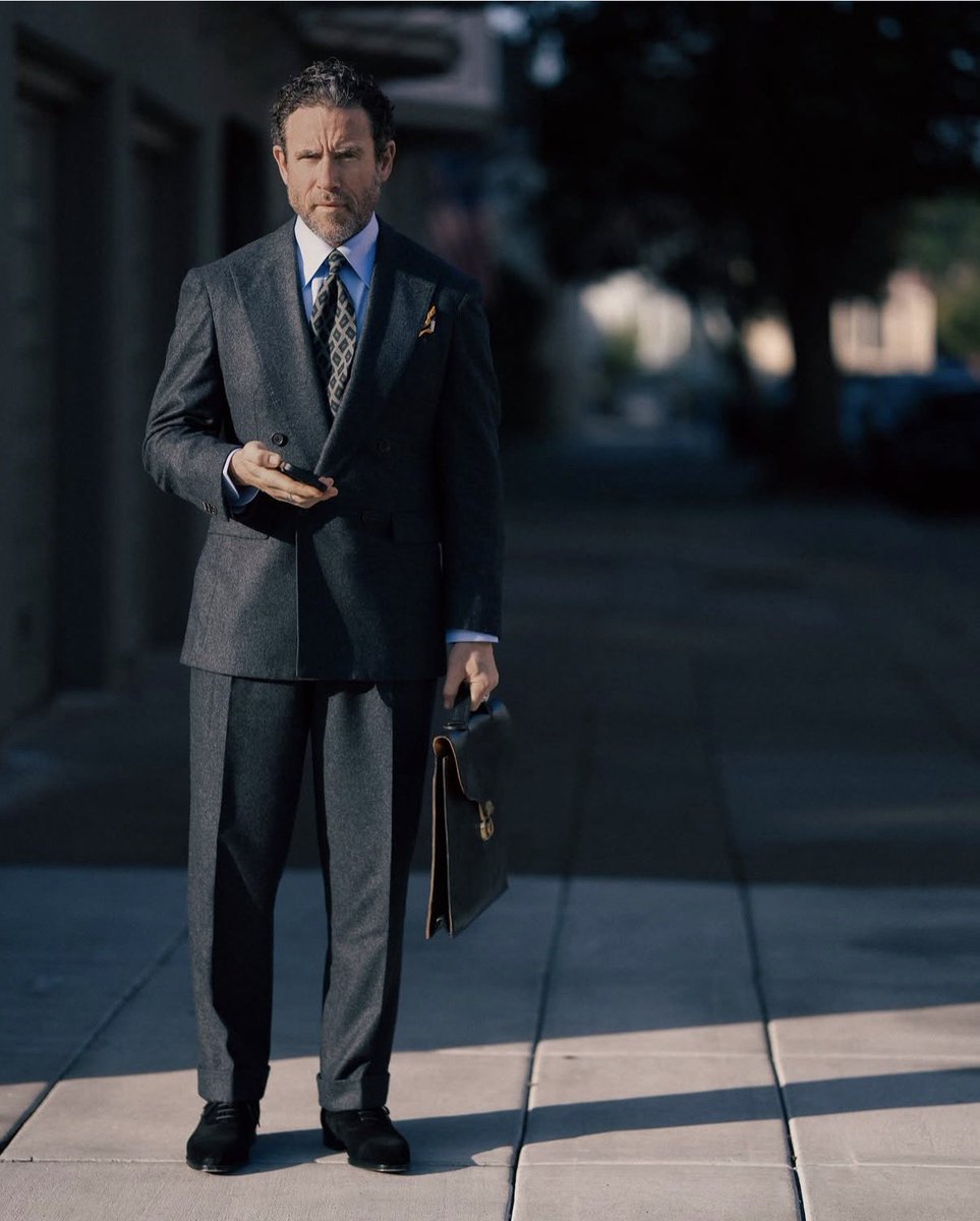 Urban Composition tweet media