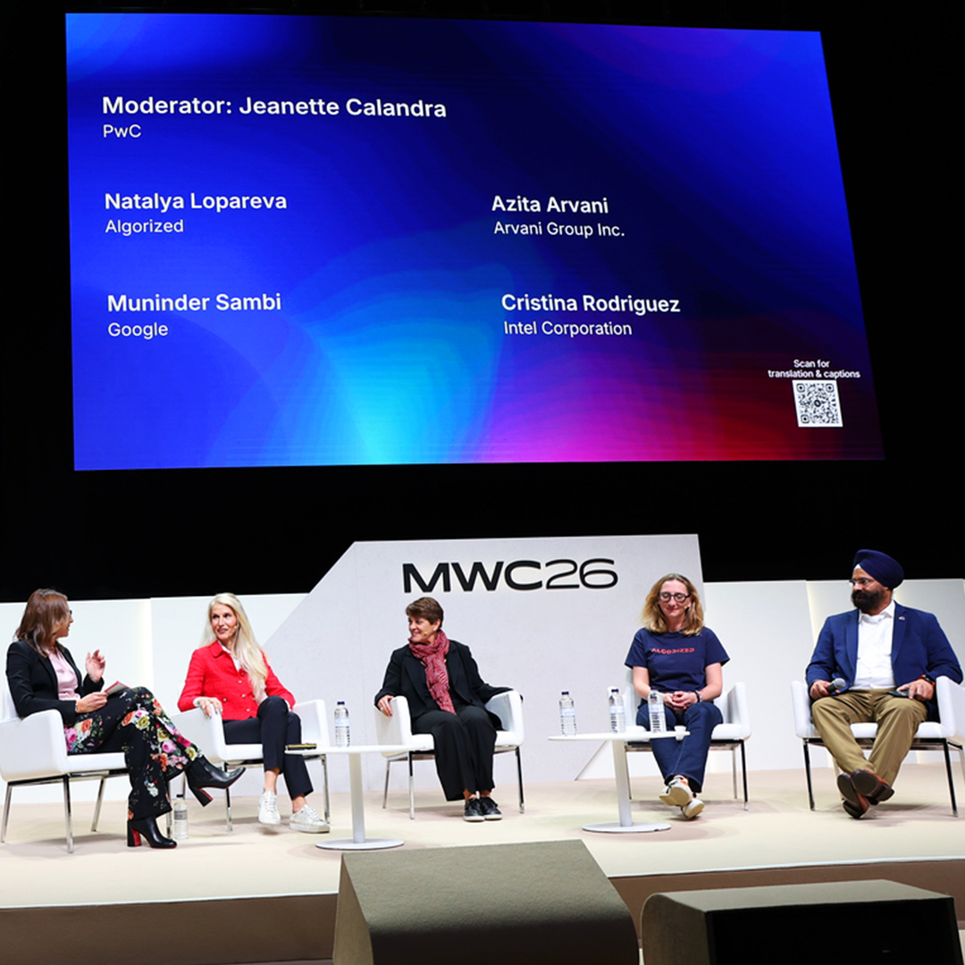 Intel Business tweet media