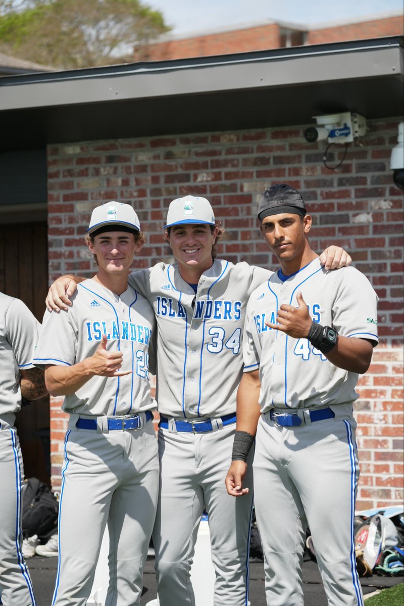 Islanders Baseball tweet media