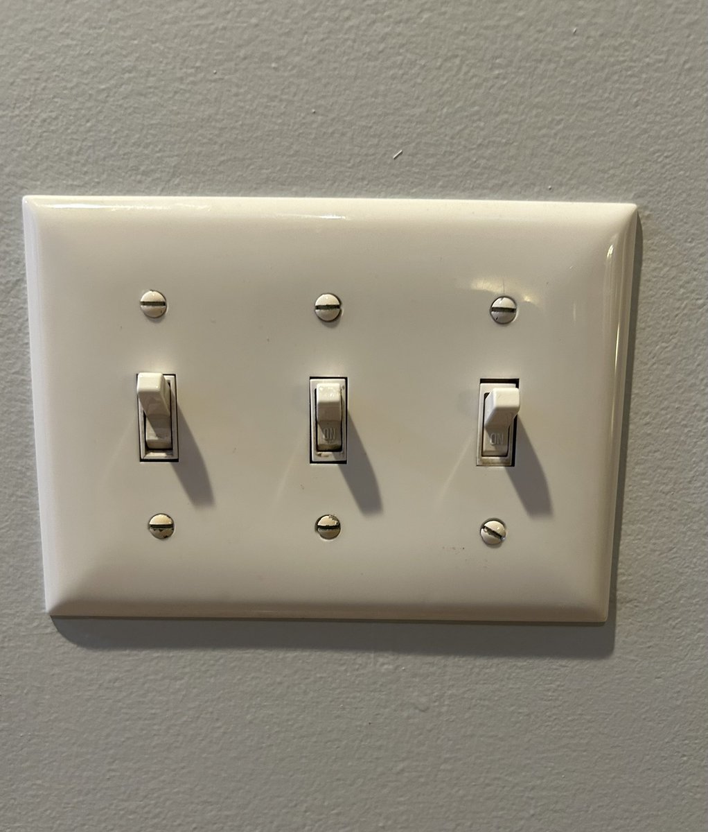 Savvy, revivified tweet media