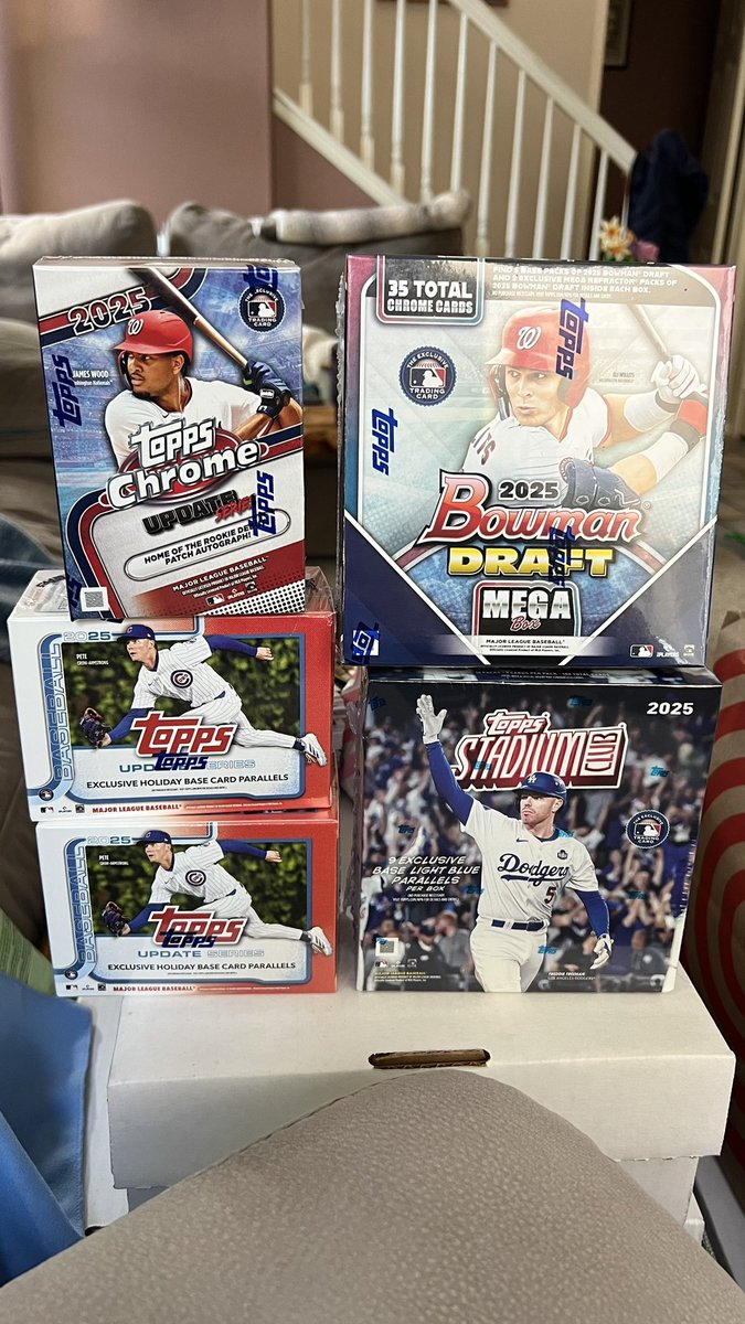 Mr FuZzz tweet media