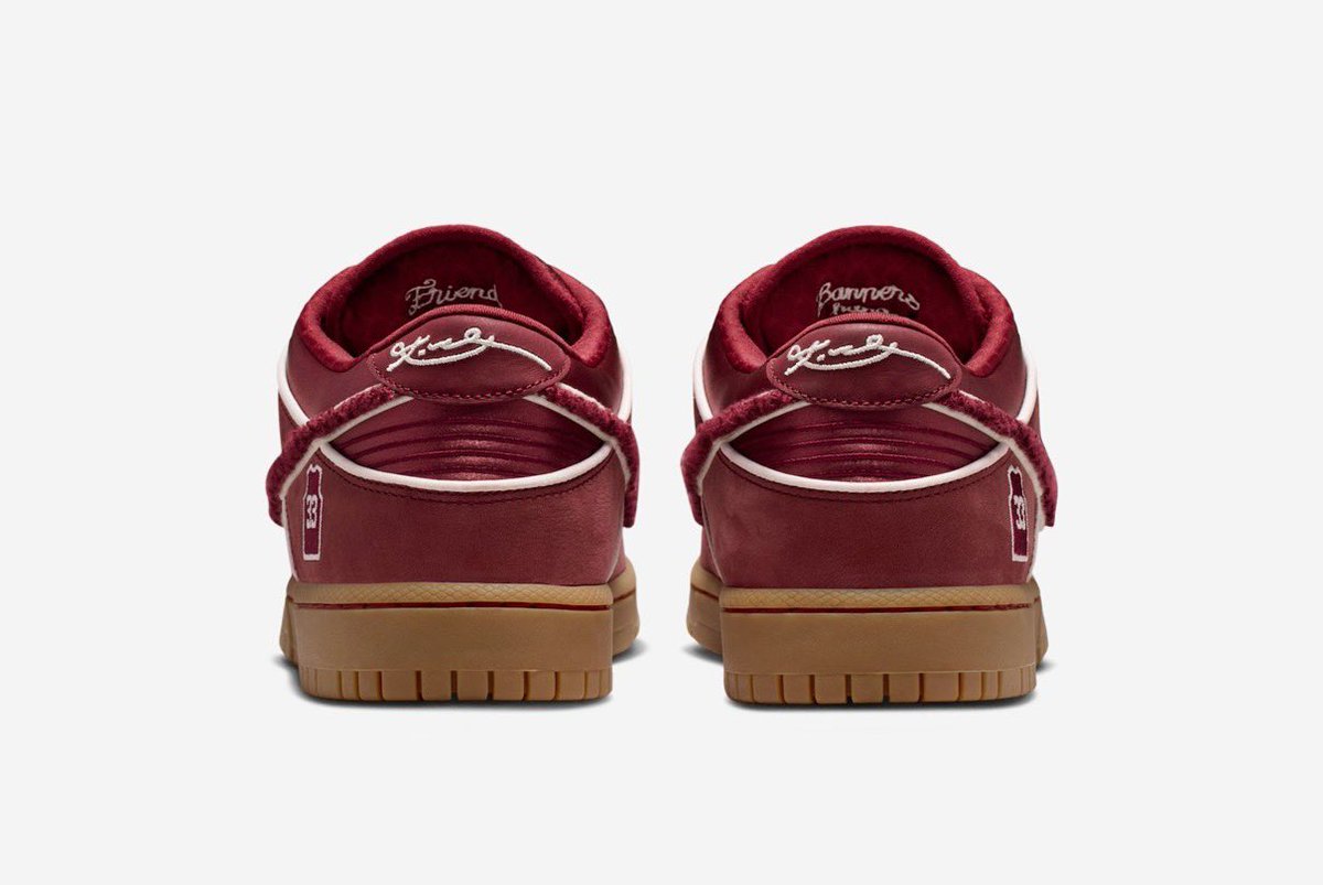 Kobe Bryant x Nike Dunk Low “Lower Merion Aces” が現地時間3月23日