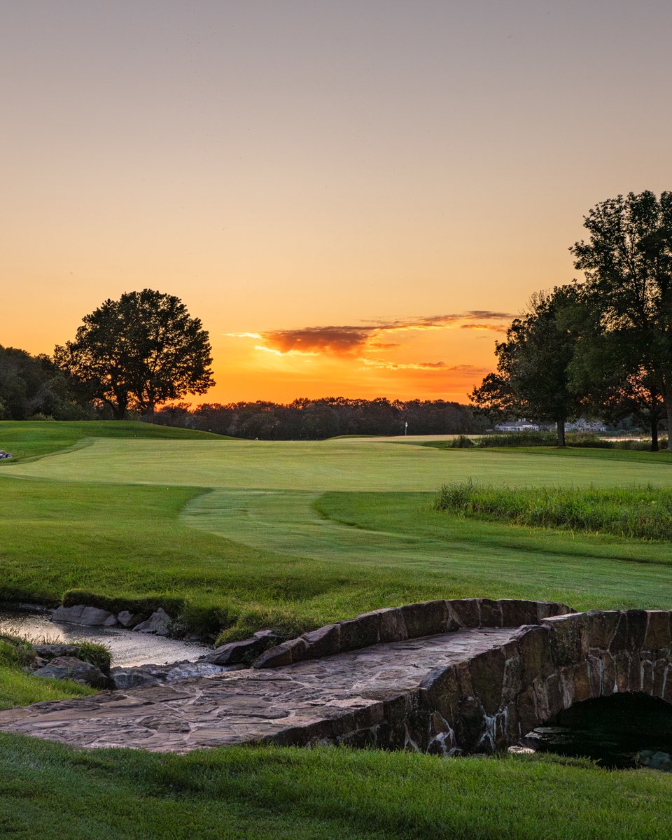 There's something about sunset at Hazeltine that'll take your breath away. 😍

#KPMGWomensPGA