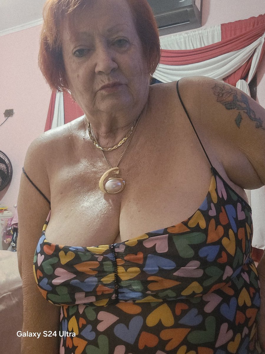 SilviaGior12301's tweet photo. https://t.co/IsiBikyvf0
Feliz noite meus amados 🌛🌛🌛 amo vocês 💙💗💙 https://t.co/xyMyTYatiR