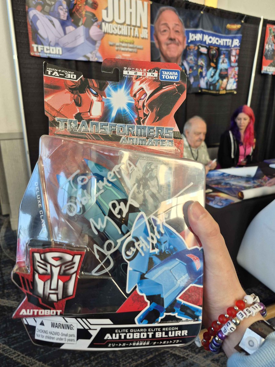 dibl_metta's tweet image. My awesome friends got me covered 💪💪 
can’t thank them enough 🩵
Hoping next year I’ll be able to make it to #tfconLA !!