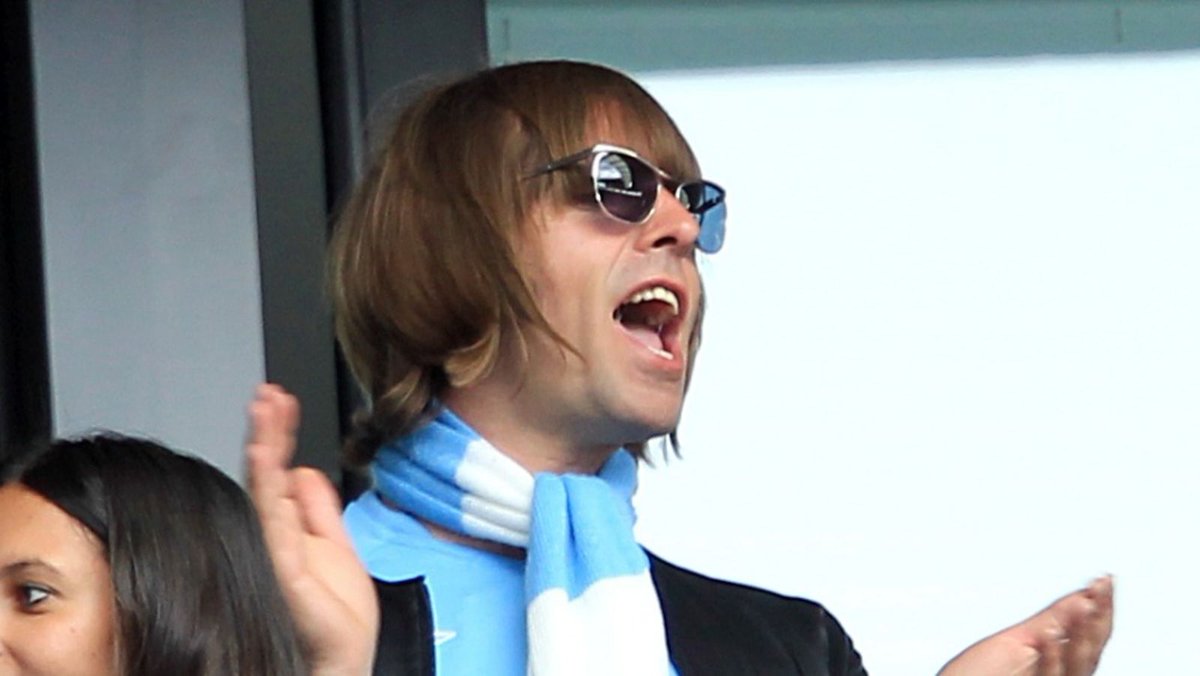 PurelyFootball ℗ tweet media