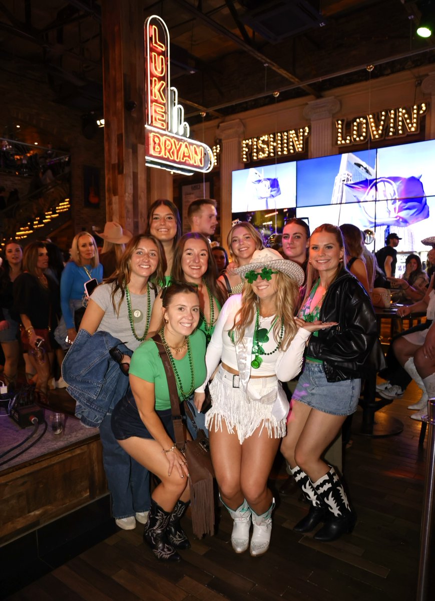 Luke's 32 Bridge tweet media